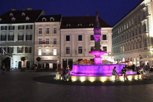 La fontana di Orlando in Hlavné námestie a Bratislava