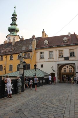 Michalská veža a Bratislava