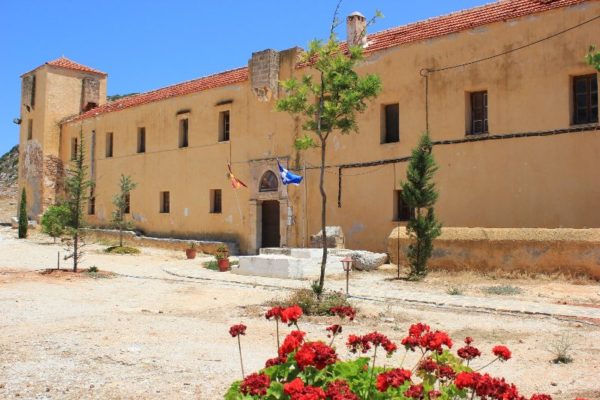 Il Monastero di Gouvernétou nella penisola di Akrotíri a Creta