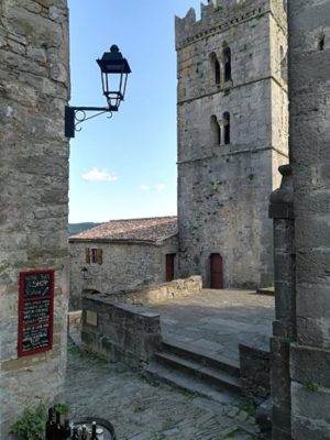 Il campanile di Hum (Colmo) in Istria