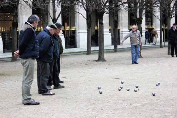 Gioco bocce giardini Palais Royal Parigi