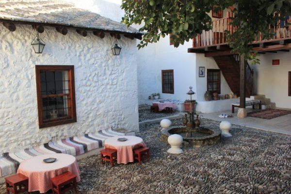 Cortile casa ottomana Bišćevića Ćošak Mostar