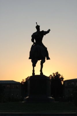 tramonto Amir Timur Maydoni Tashkent