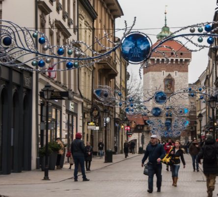 Ulica Floriańska addobbata per Natale Cracovia