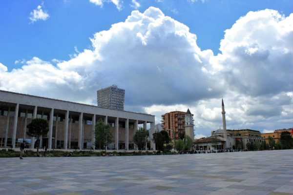 Piazza Skanderbeg a Tirana in Albania