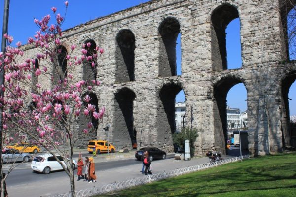 Antico acquedotto di Valente a Istanbul