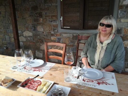 Degustazione di vini e prodotti tipici all'Azienda Altiero nel Chianti