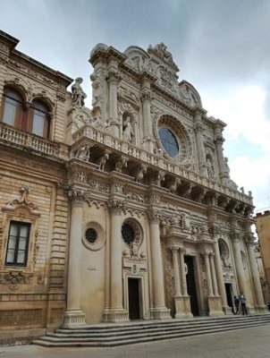 La facciata della Basilica di Santa Croce a Lecce