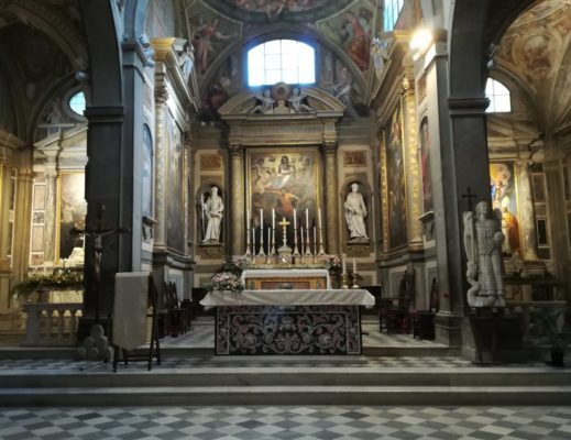 Cappelle della Chiesa di San Michele Arcangelo a Badia Passignano Toscana