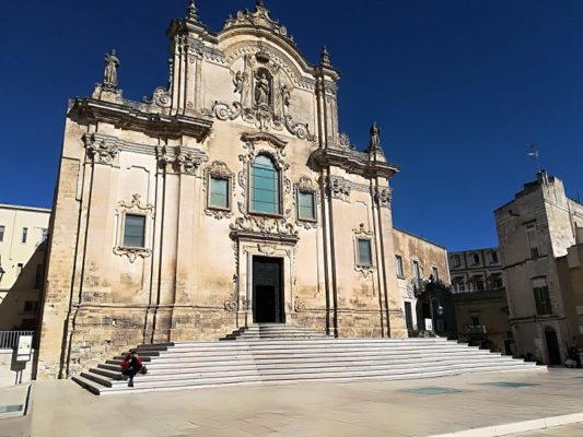 La facciata della Chiesa di San Francesco d'Assisi a Matera