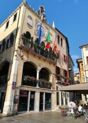 La Loggia del Municipio in piazza Libertà a Bassano del Grappa