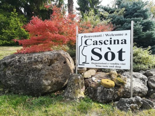 Il giardino di Cascina Sòt a Monforte d'Alba