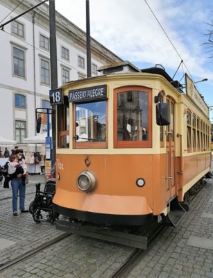 Tram 18 Oporto