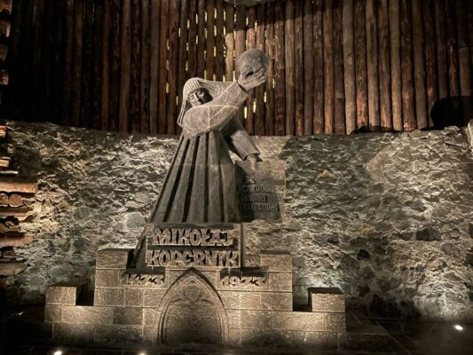 Scultura di sale dedicata a Niccolò Copernico, Miniere di Sale di Wieliczka a Cracovia