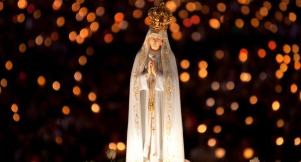 La processione delle candele a Fatima