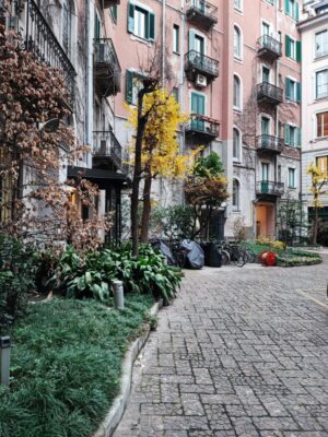 Un cortile di Milano