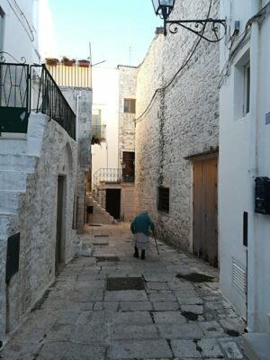 Vicolo del centro storico di Cisternino