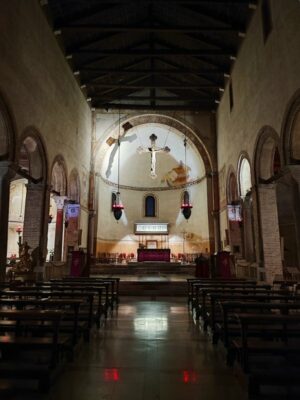 L'interno della Cattedrale di Santo Stefano a Caorle