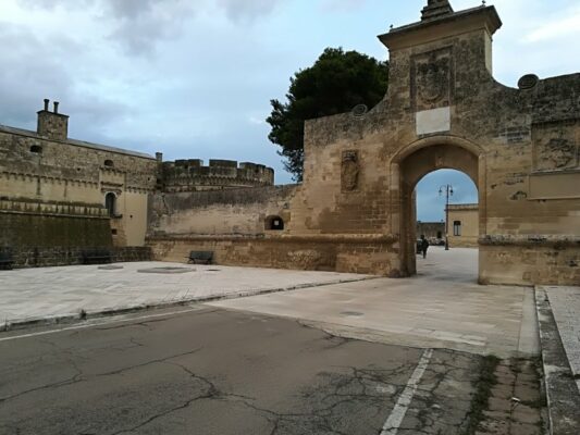 Porta Sant'Oronzo ad Acaya in Salento