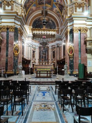 L'interno della Cattedrale di San Paolo a Mdina