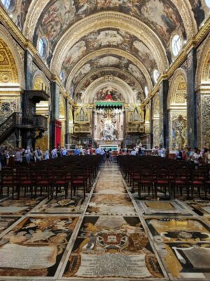 L'interno della Concattedrale di San Giovanni a La Valletta