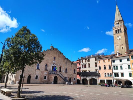 Palazzo del Municipio a Portogruaro