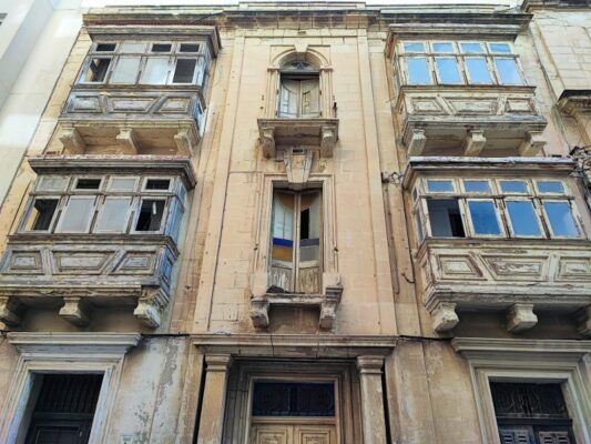 Vecchi edifici a Sliema Malta