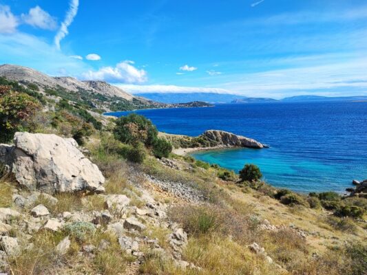 La spiaggia di Zaglav a Stara Baška (Krk)